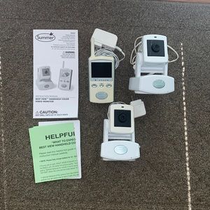 Summer infant handheld video monitor and 2 cameras